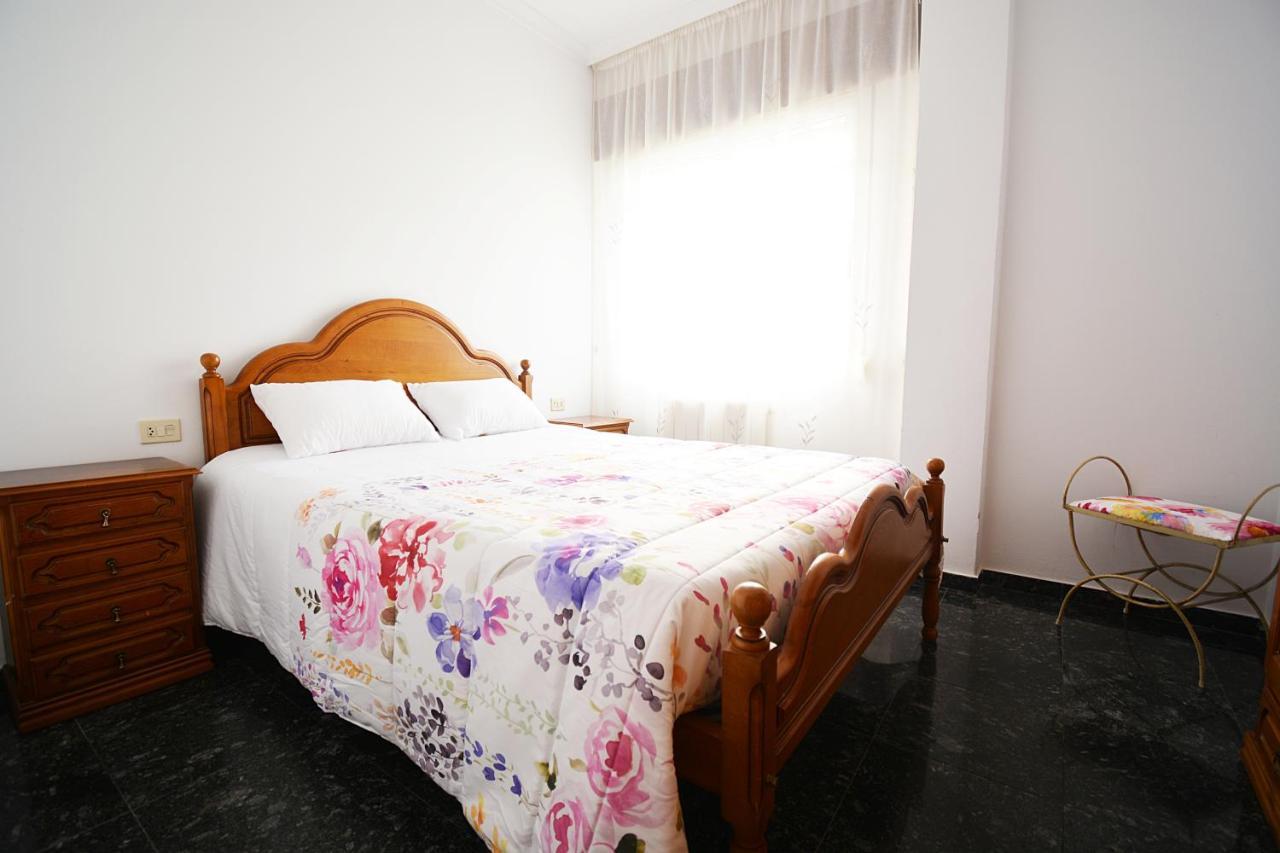 Apartamento Da Pedra E Da Auga Meis Exteriör bild